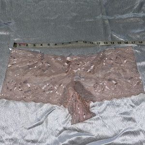 Inteco intimates size 10